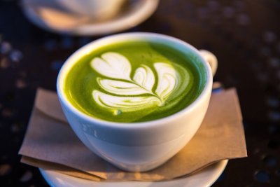 Deze wereldse smaken veroveren nu je koffiekopje